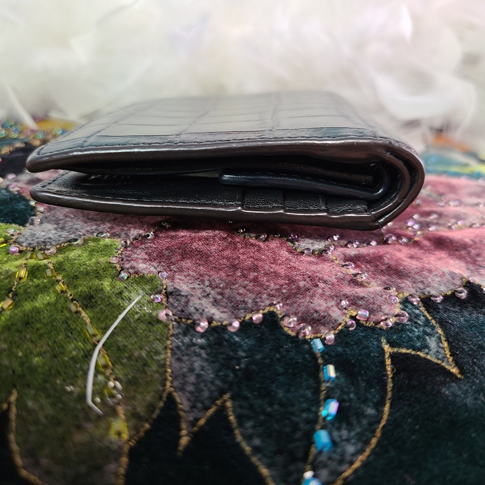 EUC Furla Wallet - Picture 5 of 11